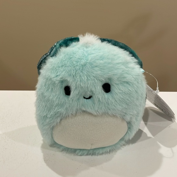 NWT 5” Onica the Sea Turtle FUZZAMALLOW Squishmallow - Picture 2 of 5